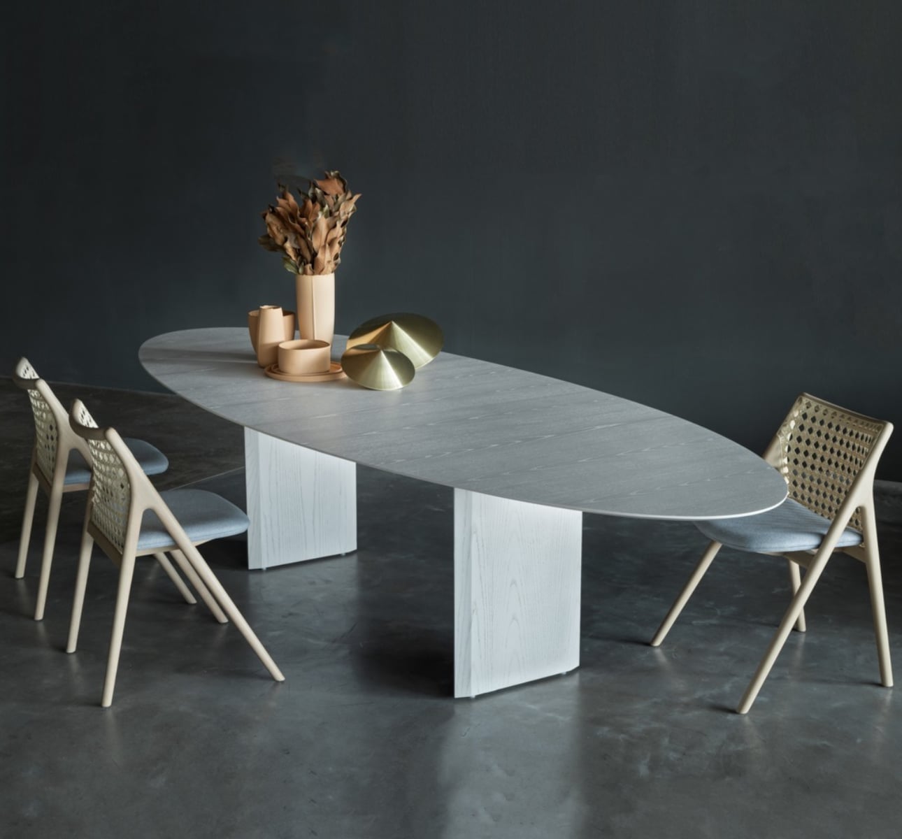 Mesa Jantar Igleh