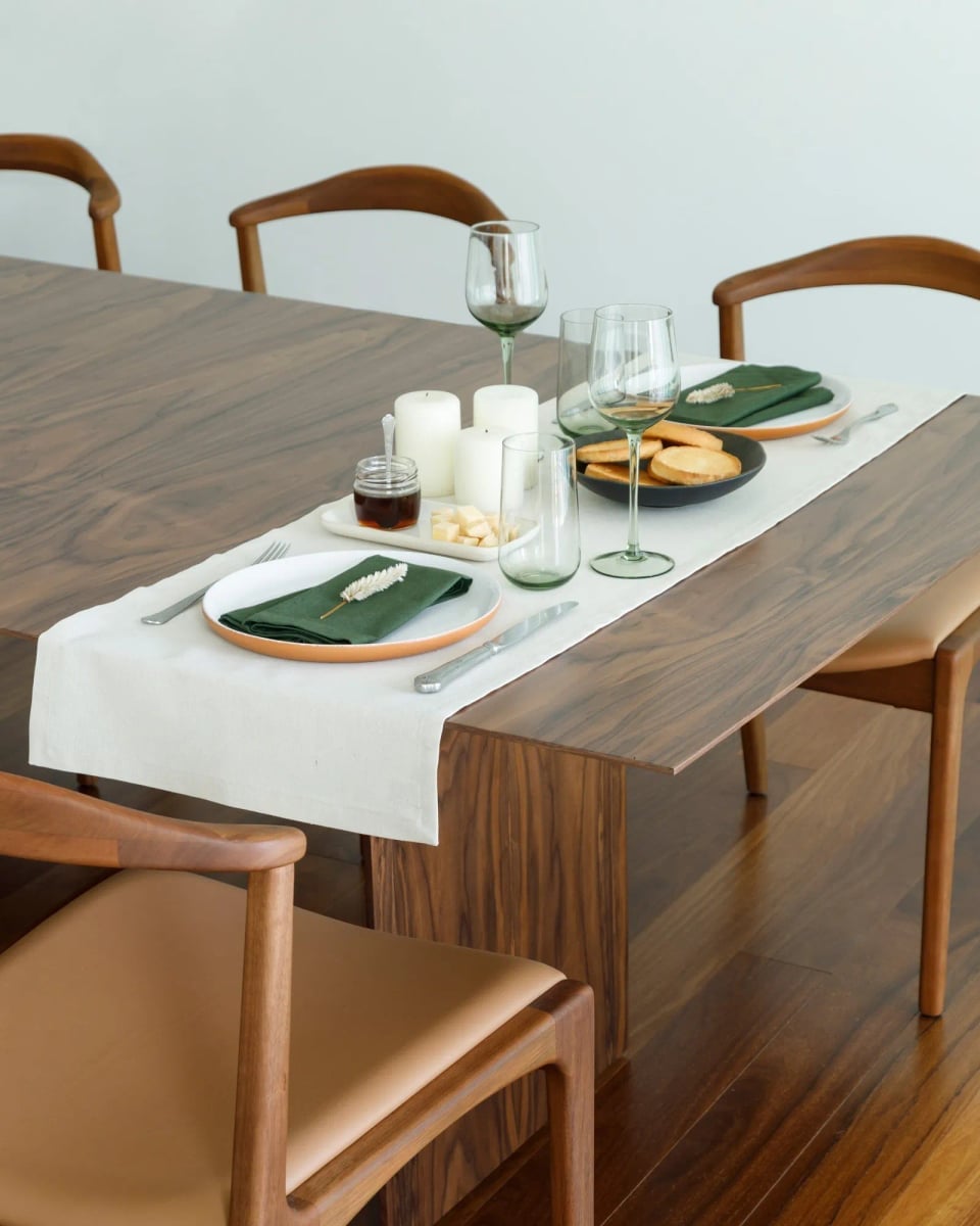 Mesa Jantar Jonjae
